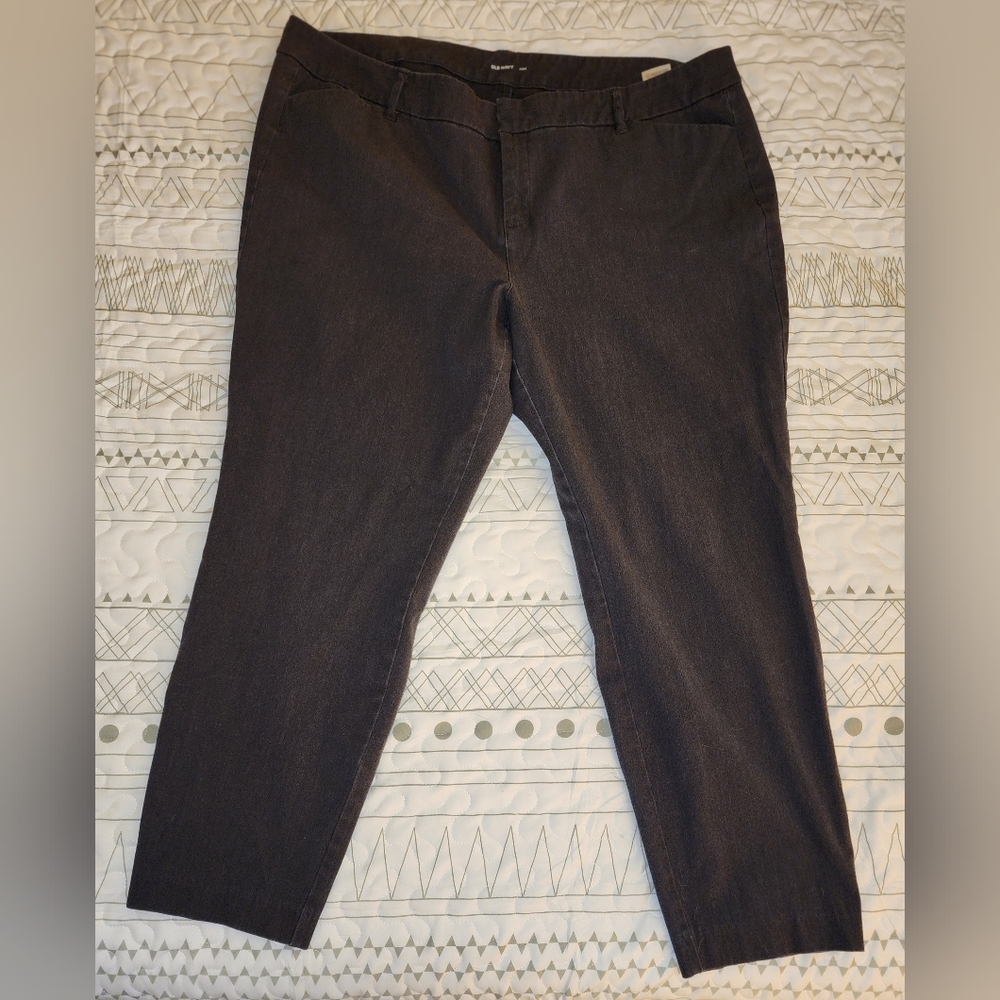 Old Navy Pixie pants